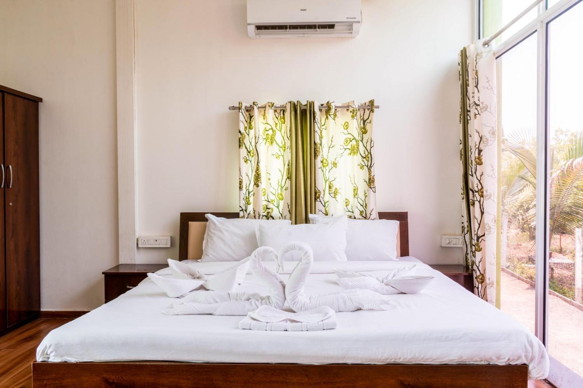 The Riverine Stay By The Lake Igatpuri Bagian luar foto