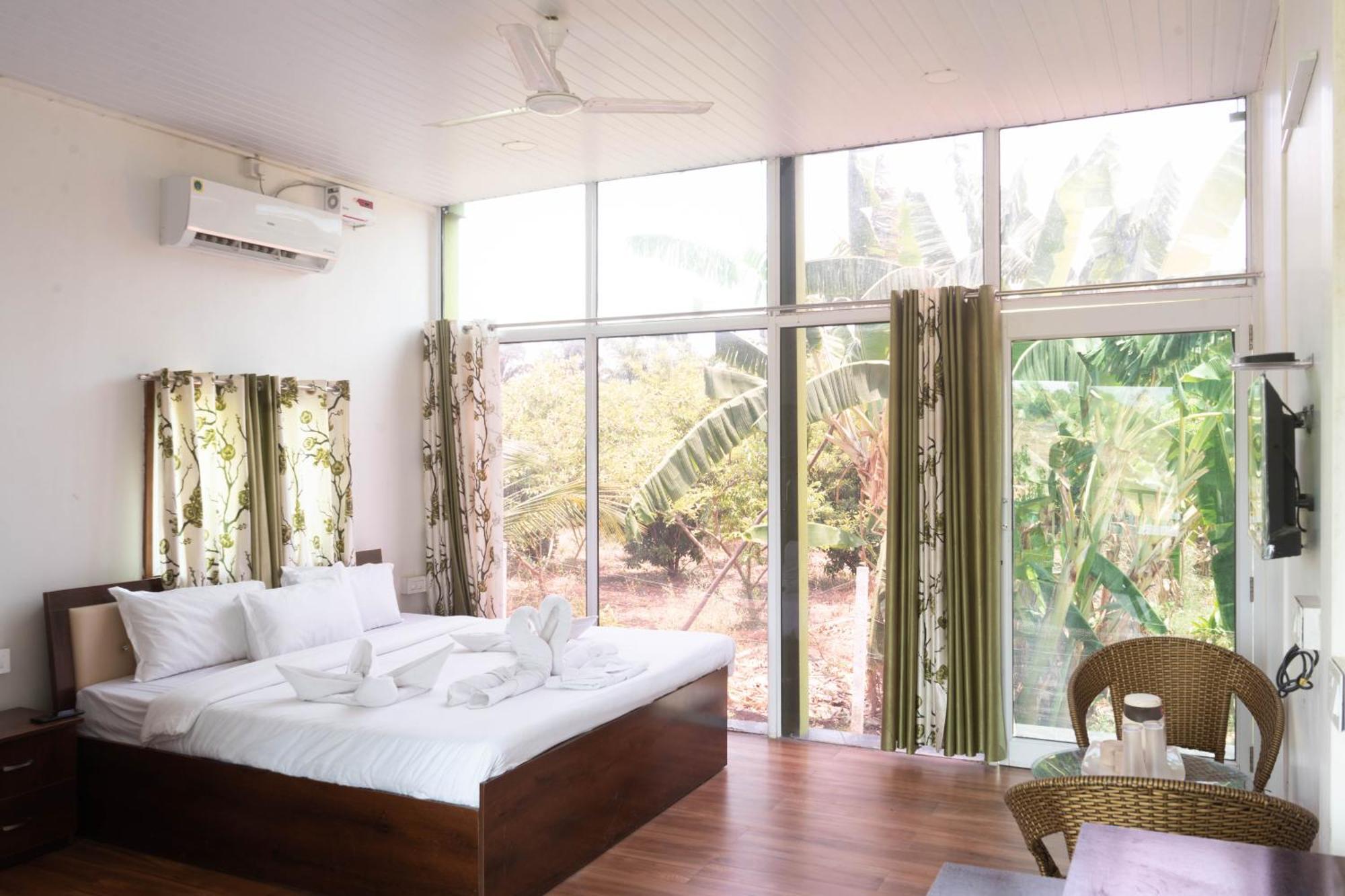 The Riverine Stay By The Lake Igatpuri Bagian luar foto